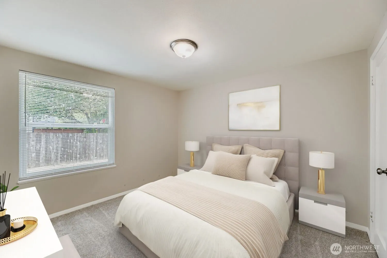 9042 Wallingford Avenue N, Seattle, WA 98103