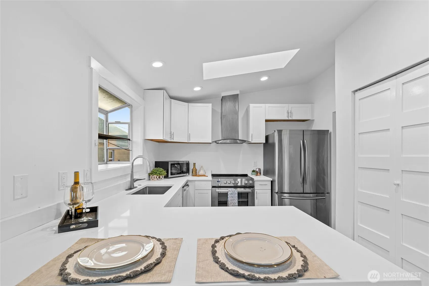 3100 23rd Avenue S, Seattle, WA 98144