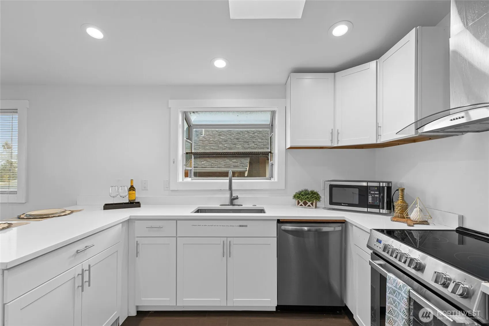 3100 23rd Avenue S, Seattle, WA 98144