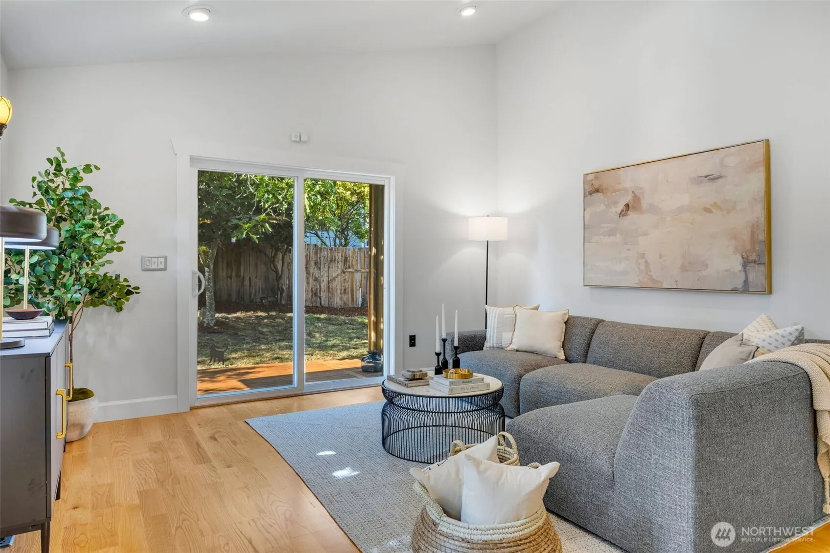 3259 47th Avenue SW, Seattle, WA 98116