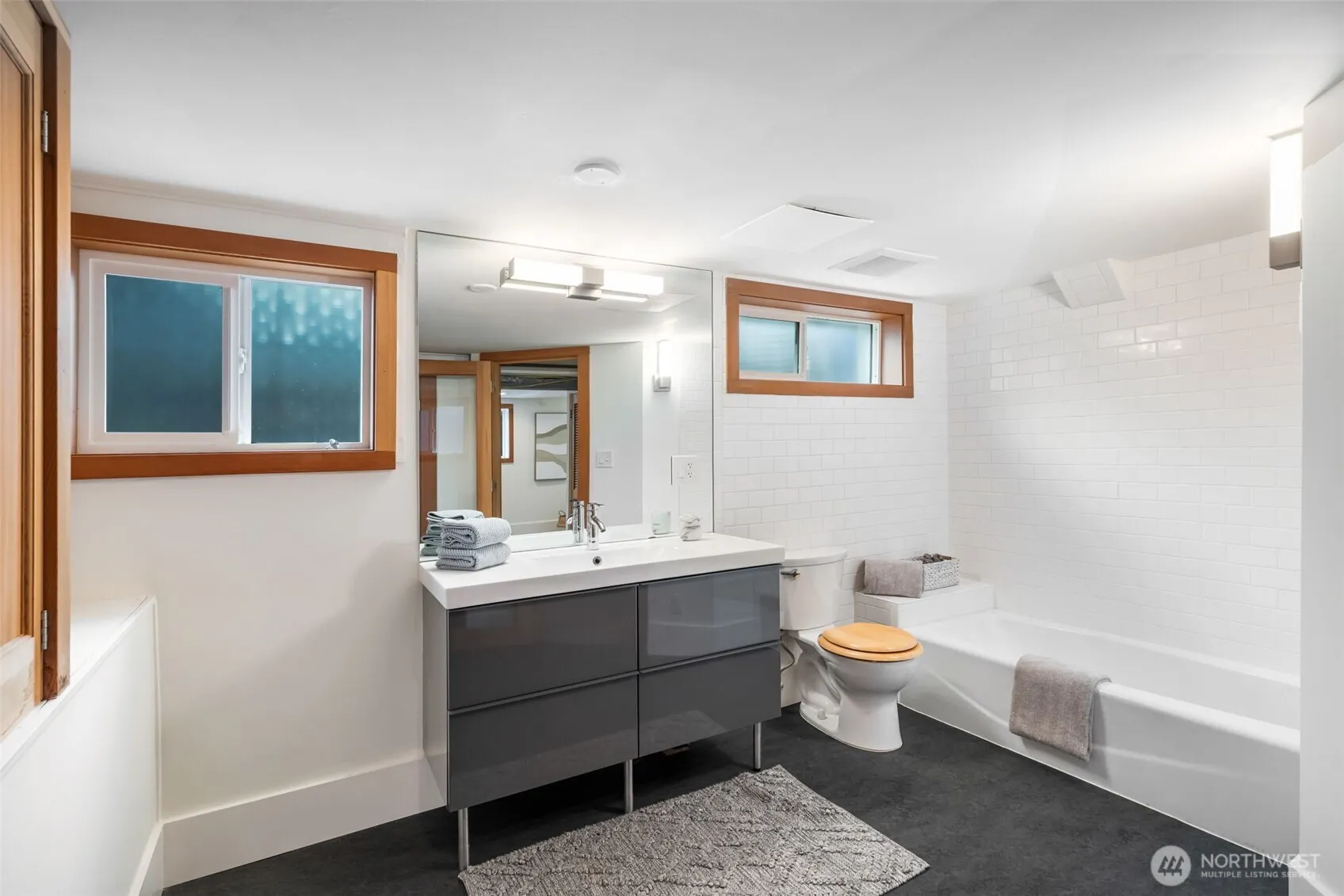 7332 23rd Avenue NW, Seattle, WA 98117