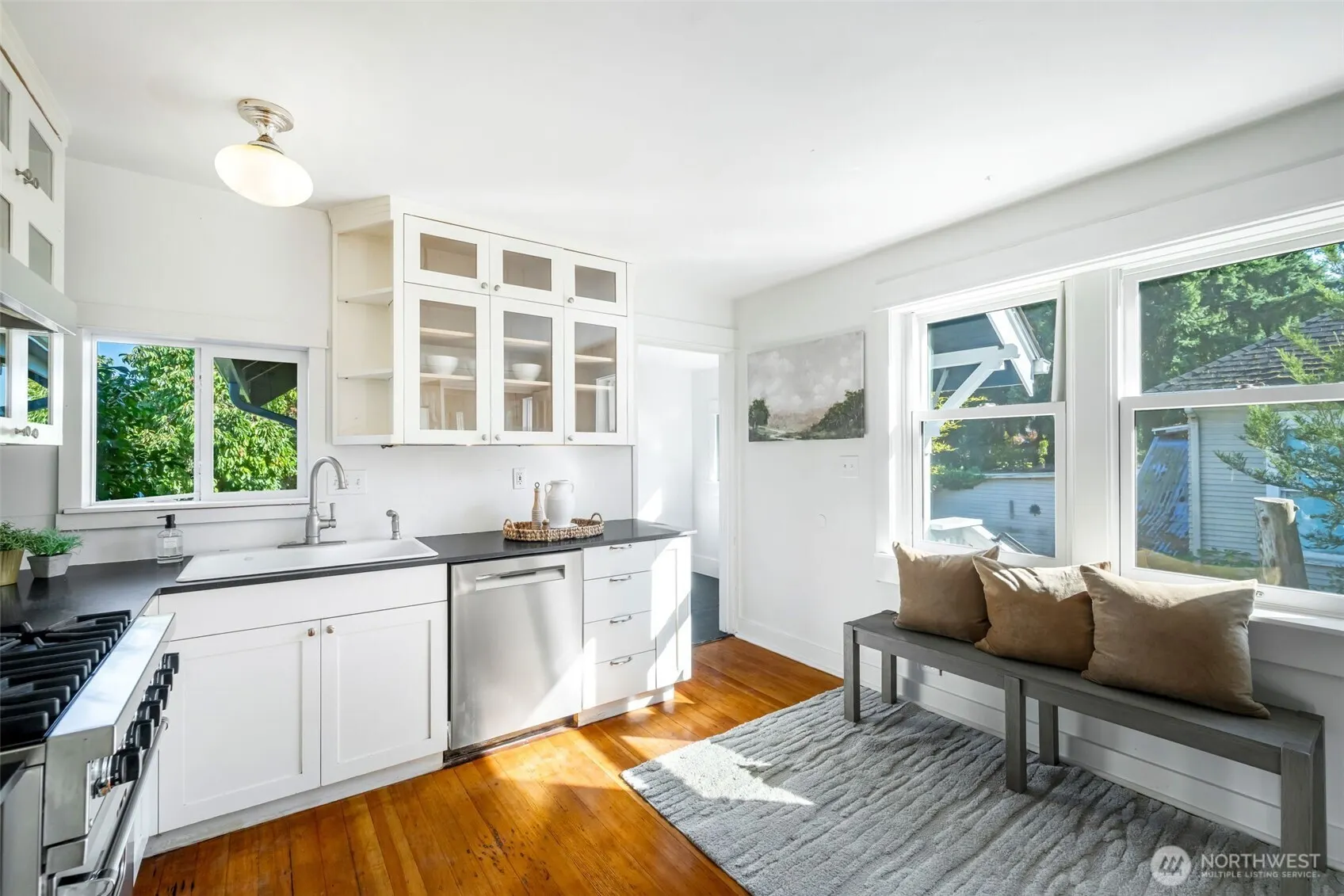 7332 23rd Avenue NW, Seattle, WA 98117
