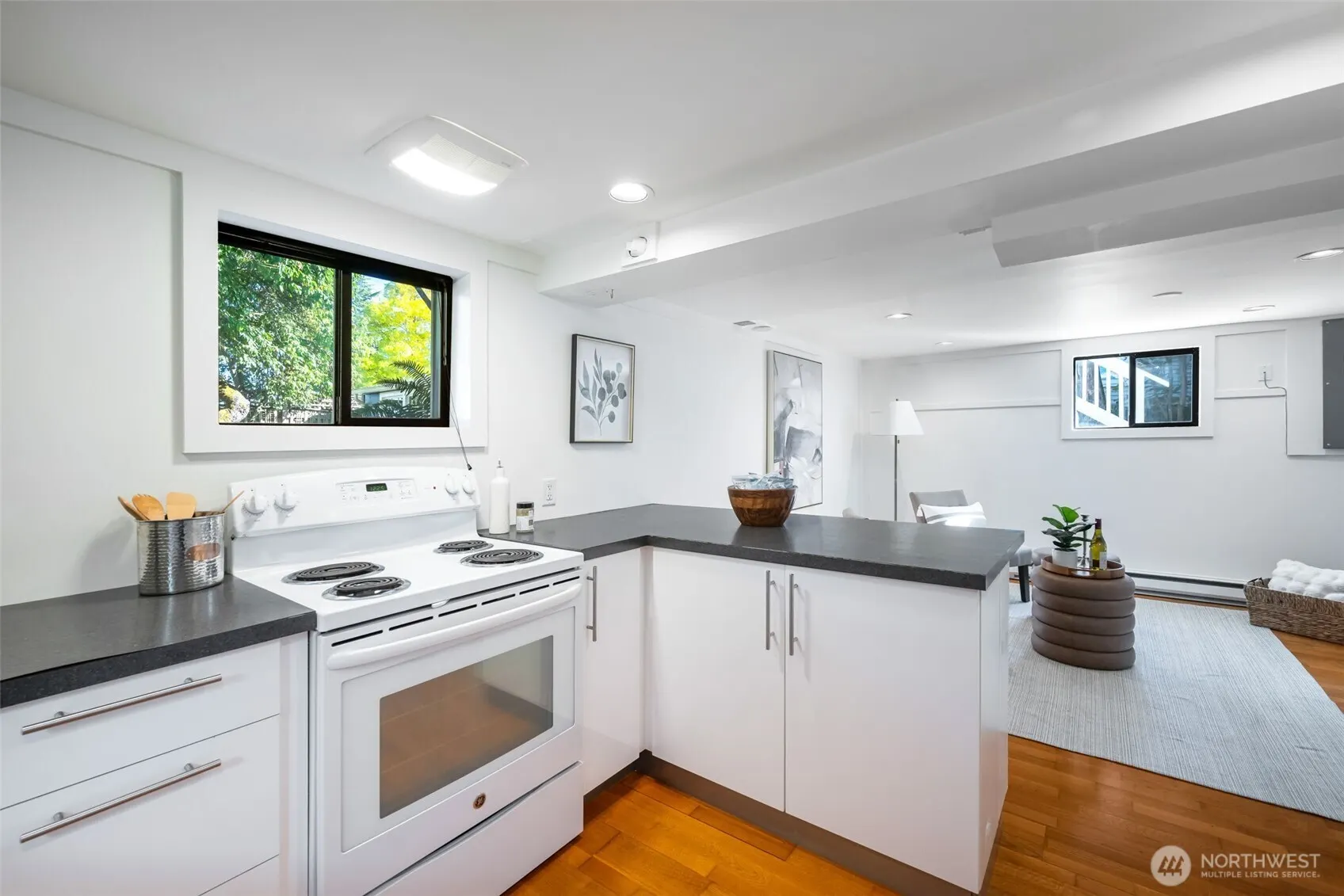 7332 23rd Avenue NW, Seattle, WA 98117