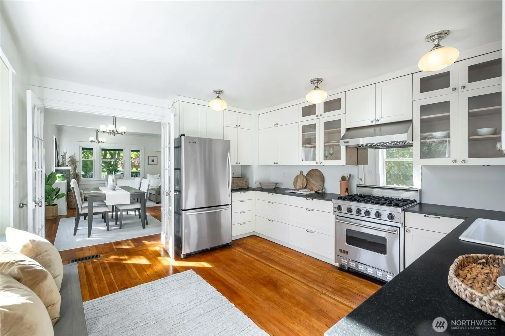 7332 23rd Avenue NW, Seattle, WA 98117