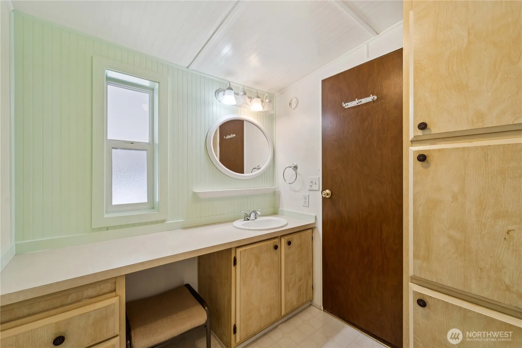 931 236th Place SW, Bothell, WA 98021