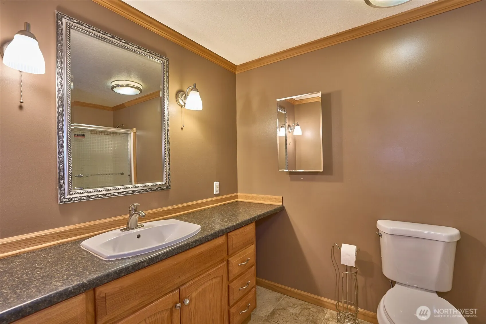 26225 Woodland Way S , Kent, WA 98030