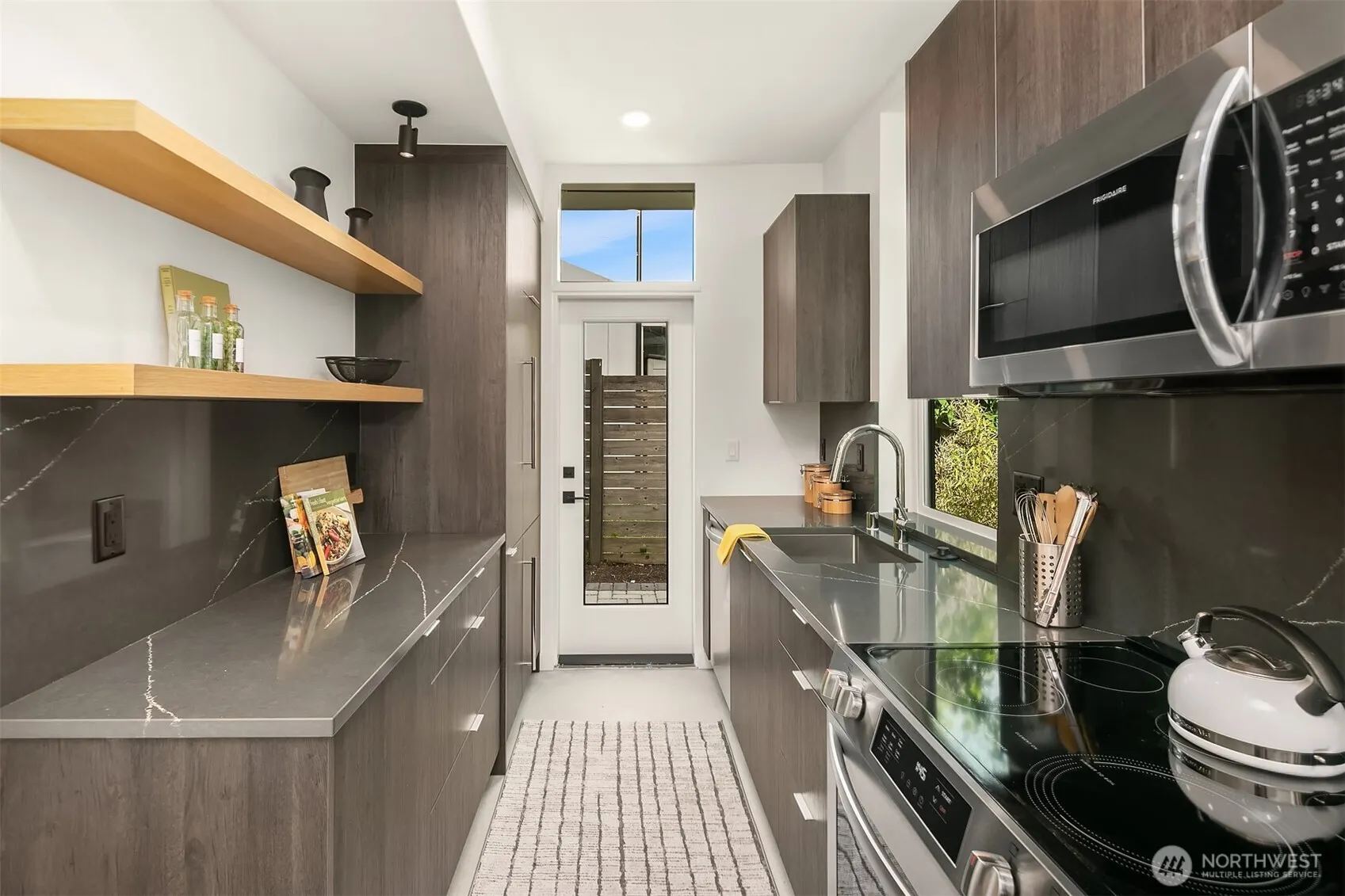 6730 Alonzo Avenue NW #B, Seattle, WA 98117