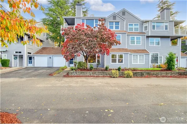 4228 221st Place SE #1083, Issaquah, WA 98029