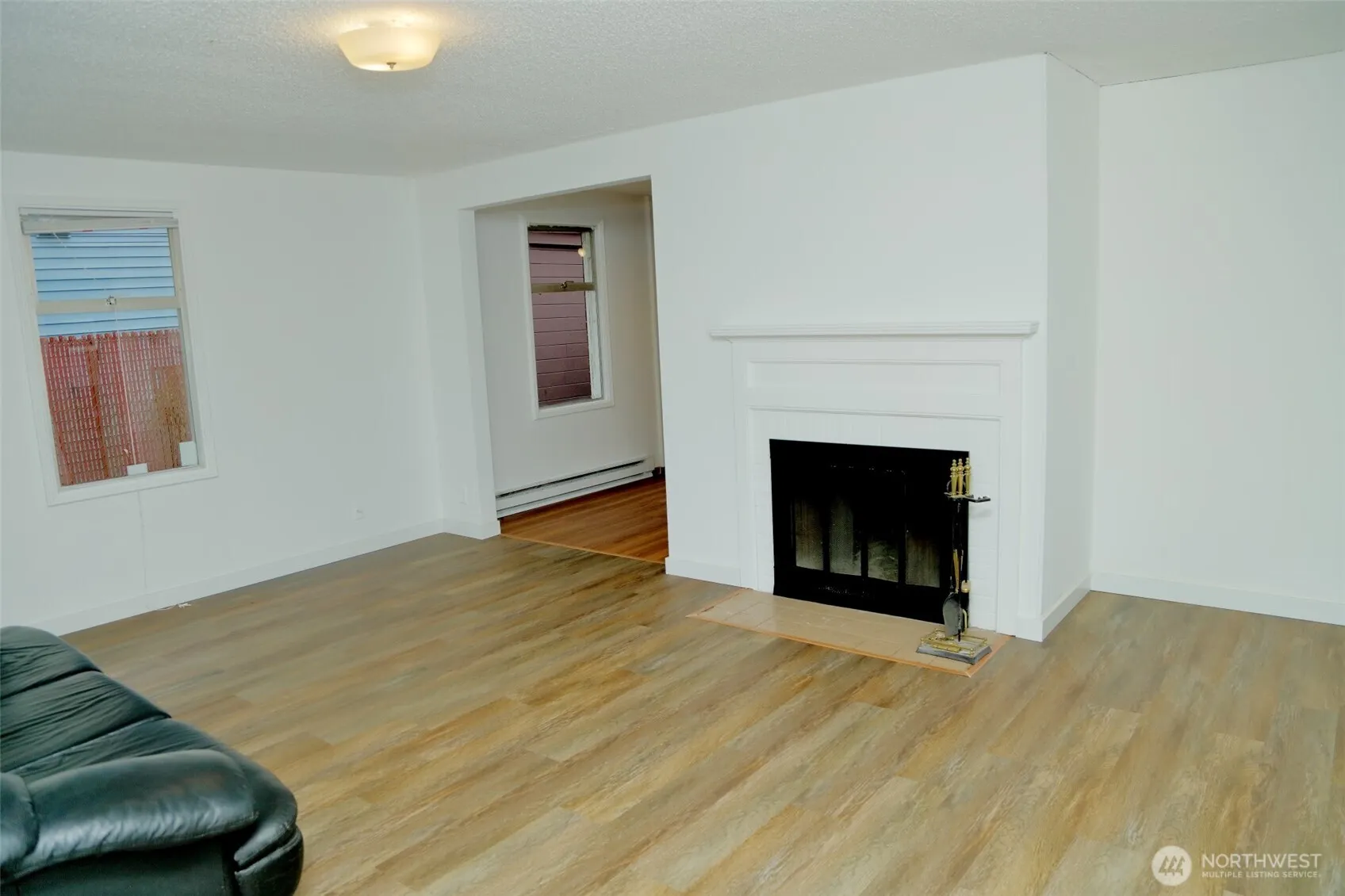 12037 71 st Avenue S, Seattle, WA 98178-4123