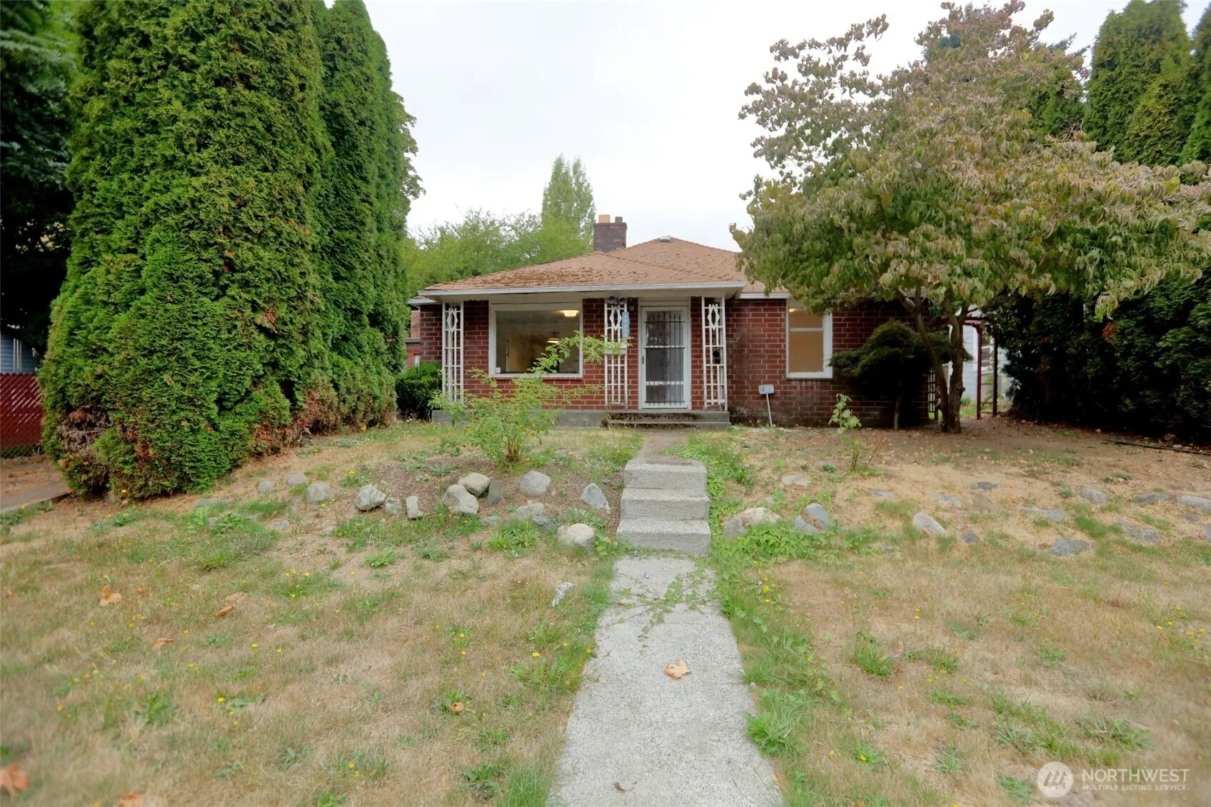 12037 71 st Avenue S, Seattle, WA 98178-4123