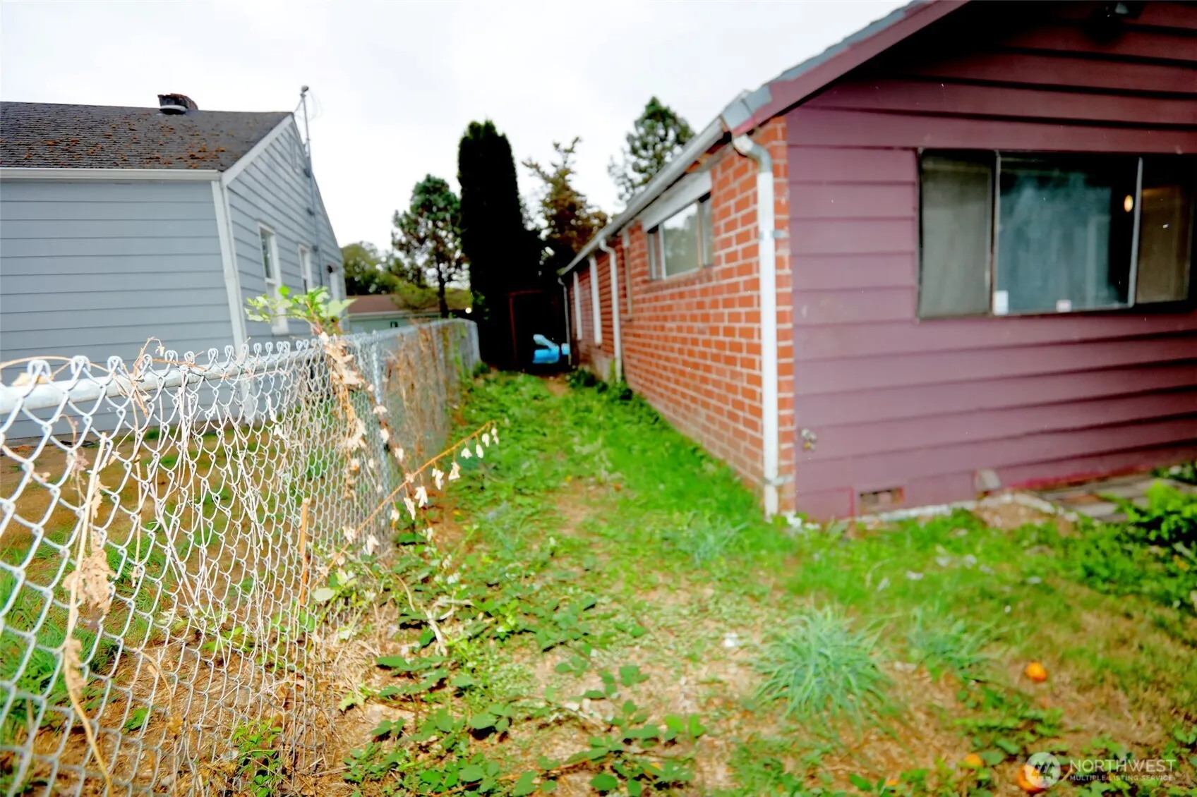 12037 71 st Avenue S, Seattle, WA 98178-4123