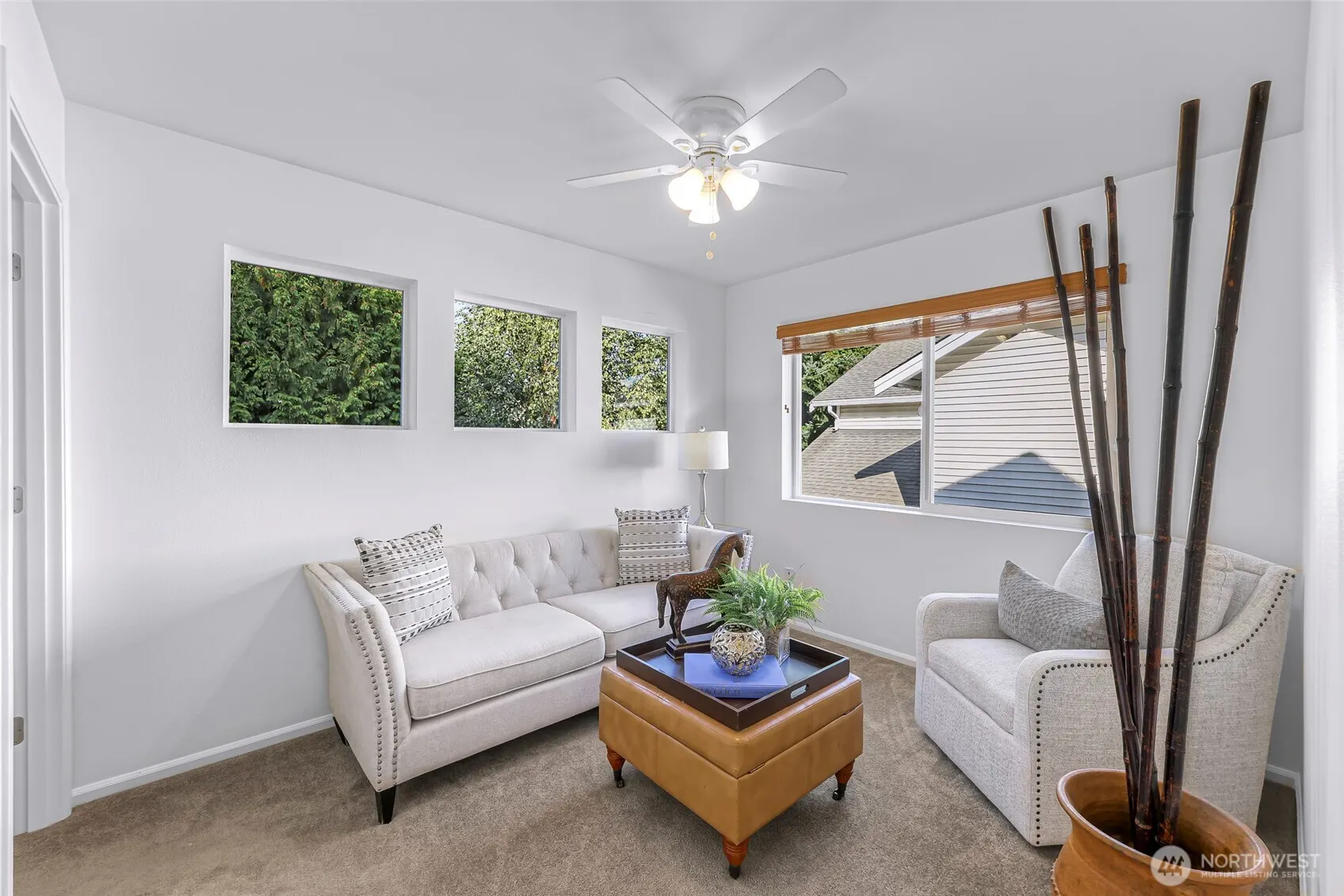 319 196th Place SW #102, Lynnwood, WA 98036