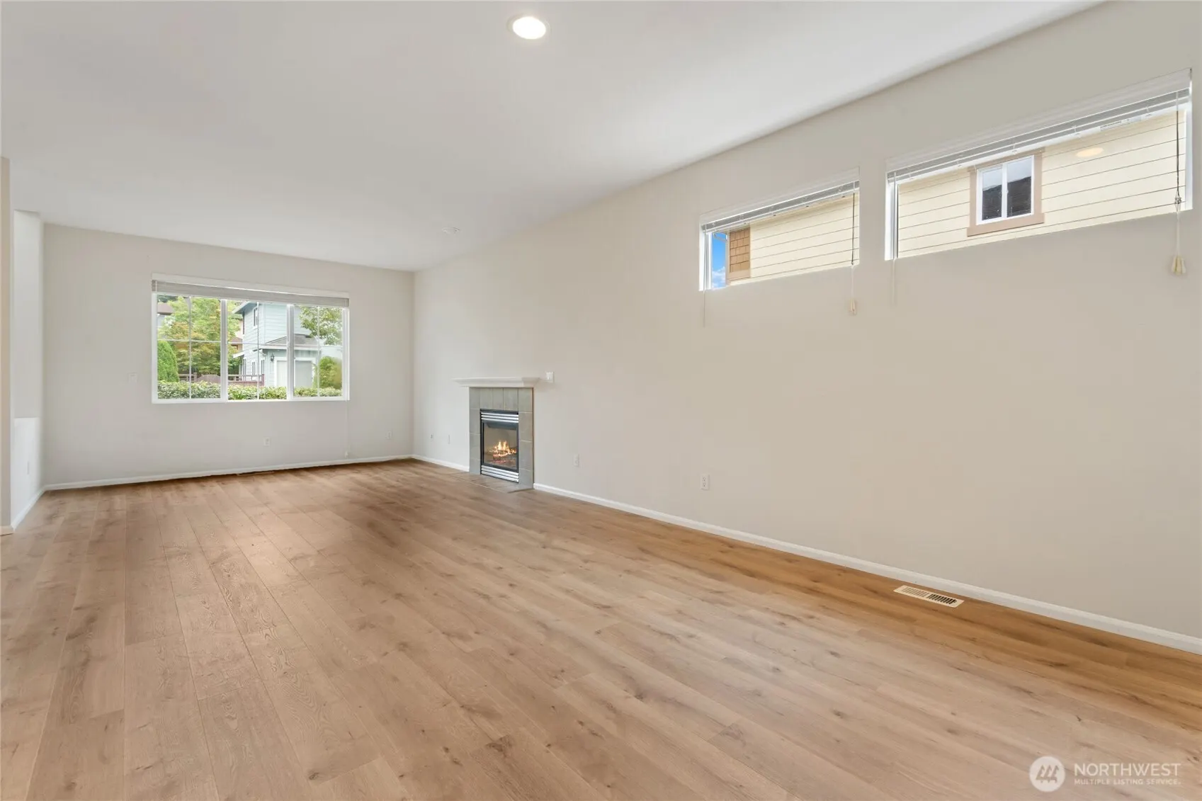 16919 165th Place SE, Renton, WA 98058