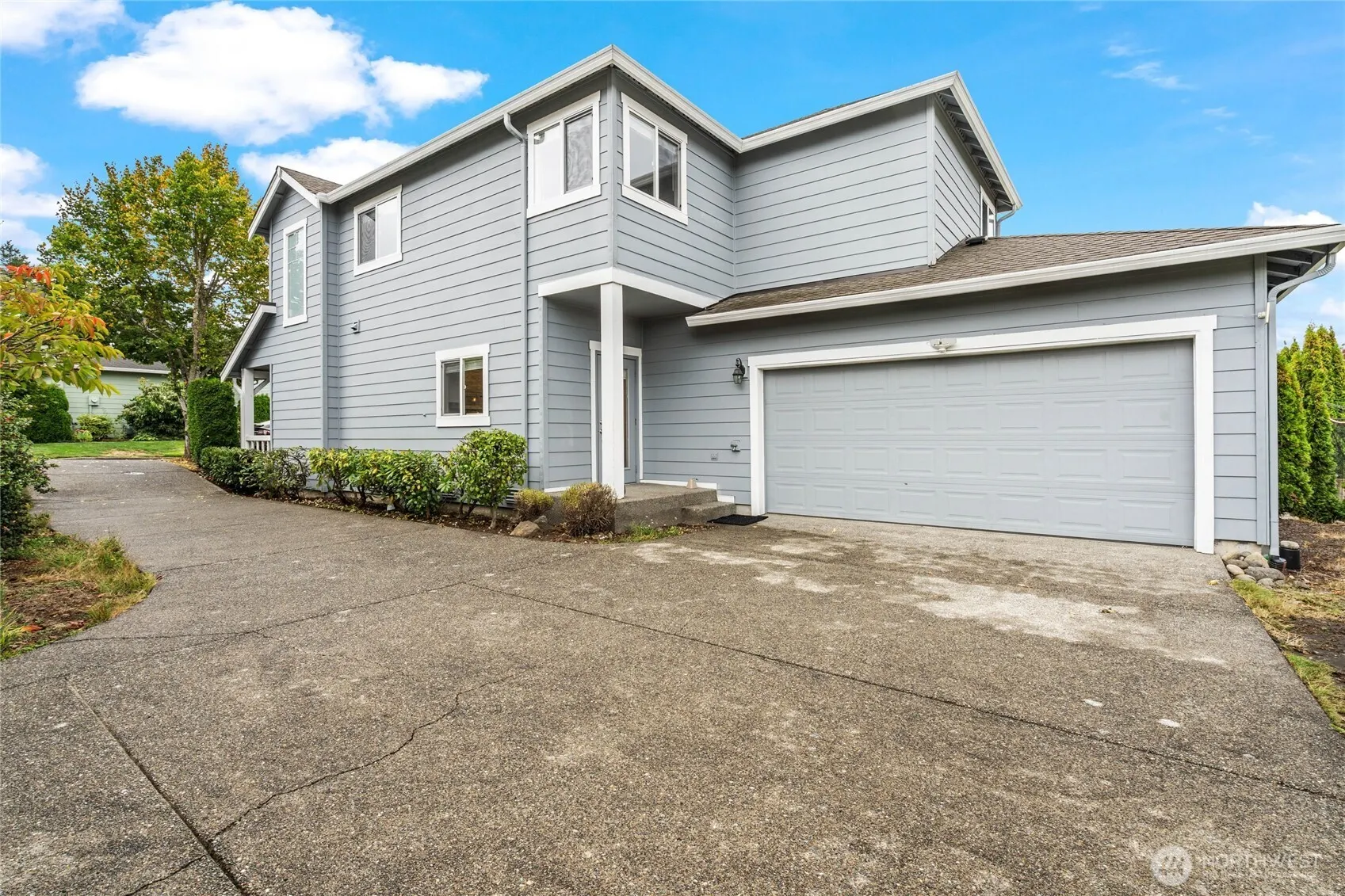 16919 165th Place SE, Renton, WA 98058