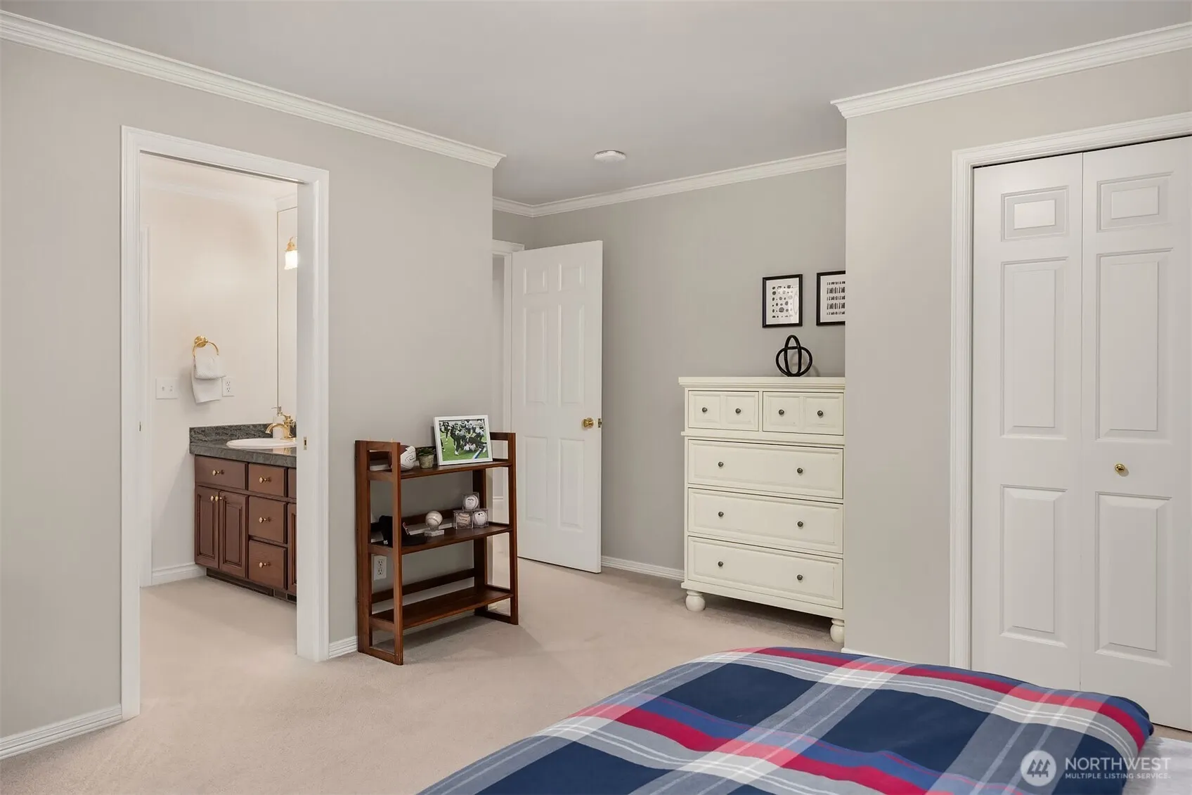 1141 268th Way SE, Sammamish, WA 98075