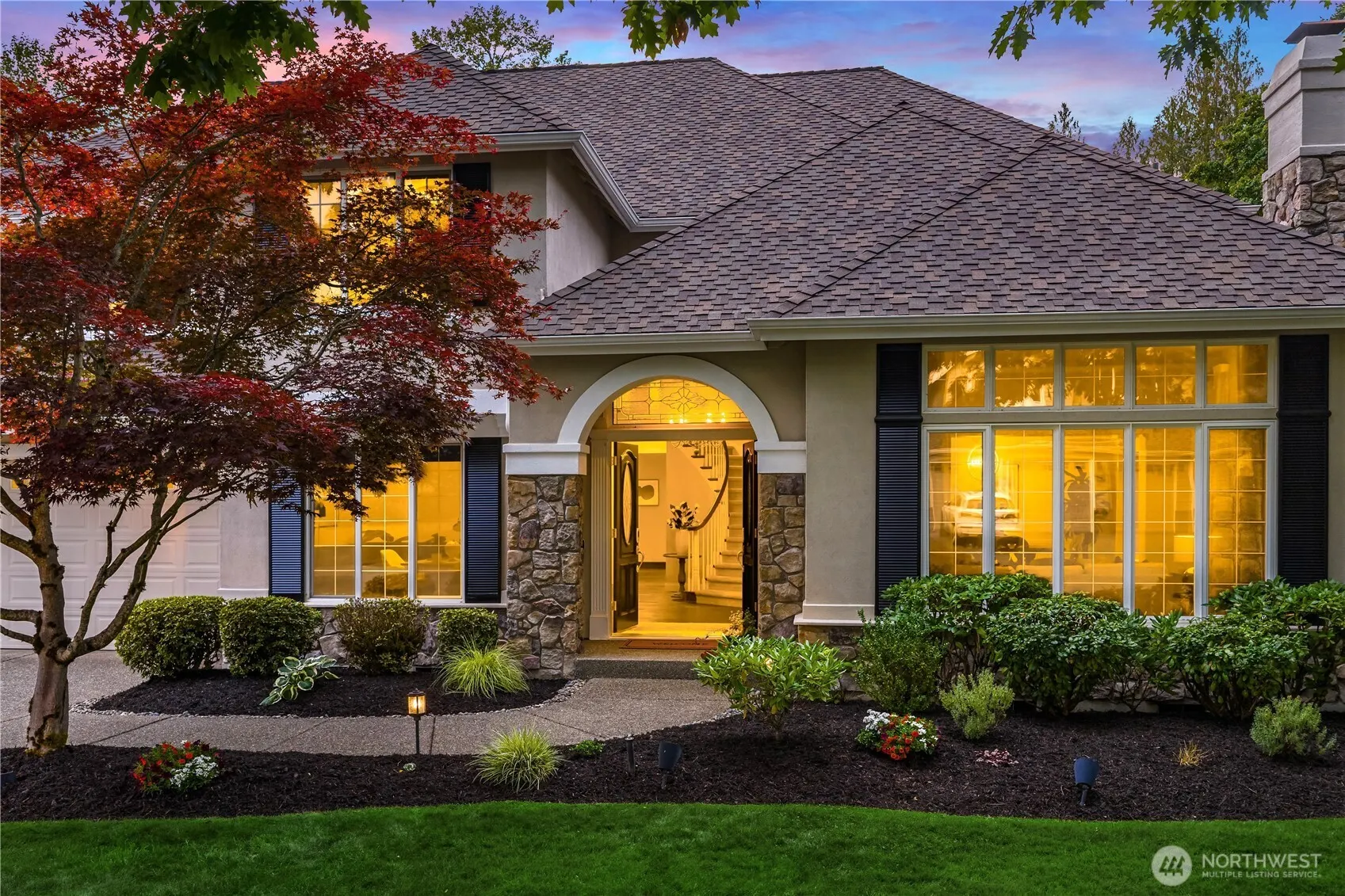 1141 268th Way SE, Sammamish, WA 98075
