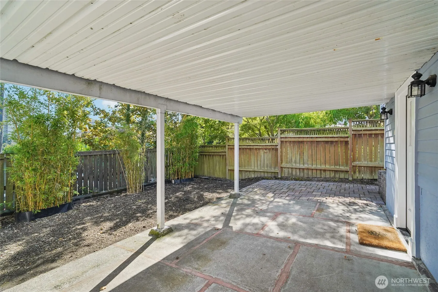 4714 4th Avenue NE, Seattle, WA 98105