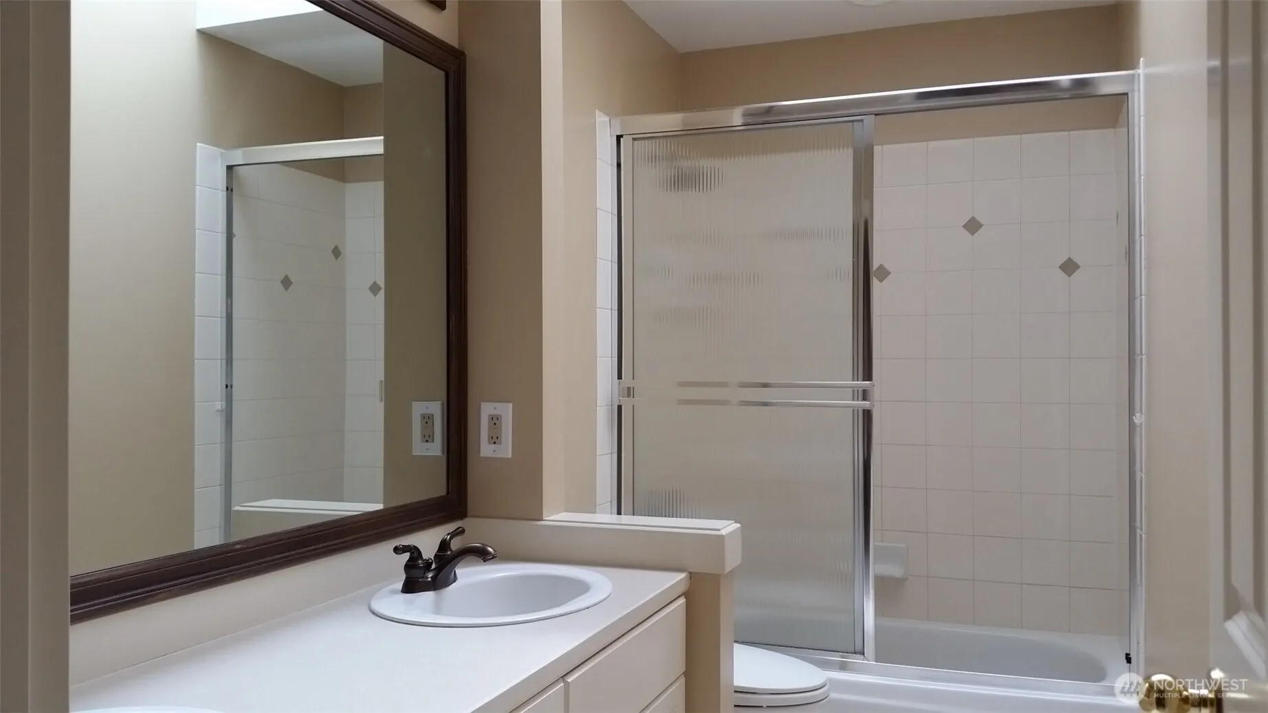 2205 275th Court SE, Sammamish, WA 98075