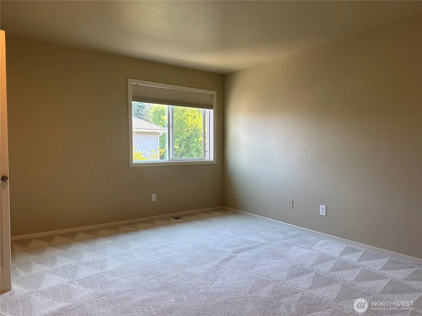 2205 275th Court SE, Sammamish, WA 98075