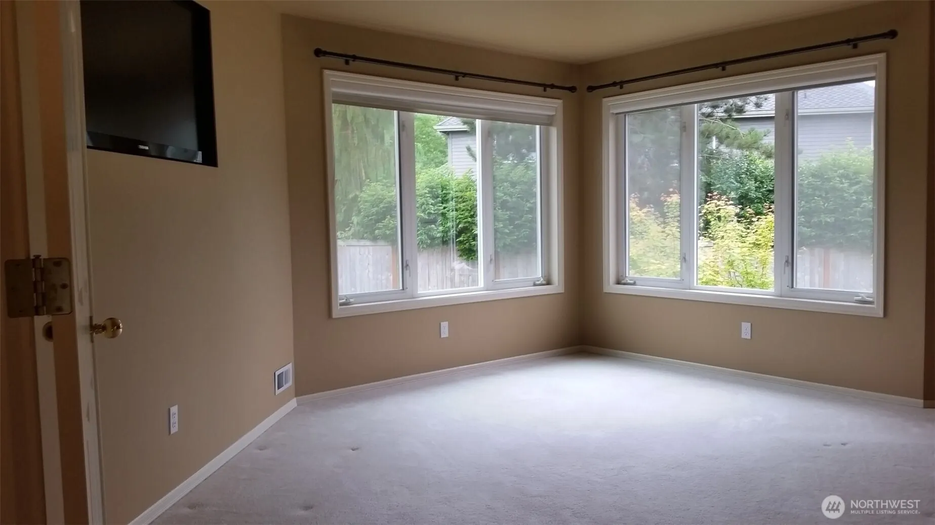 2205 275th Court SE, Sammamish, WA 98075