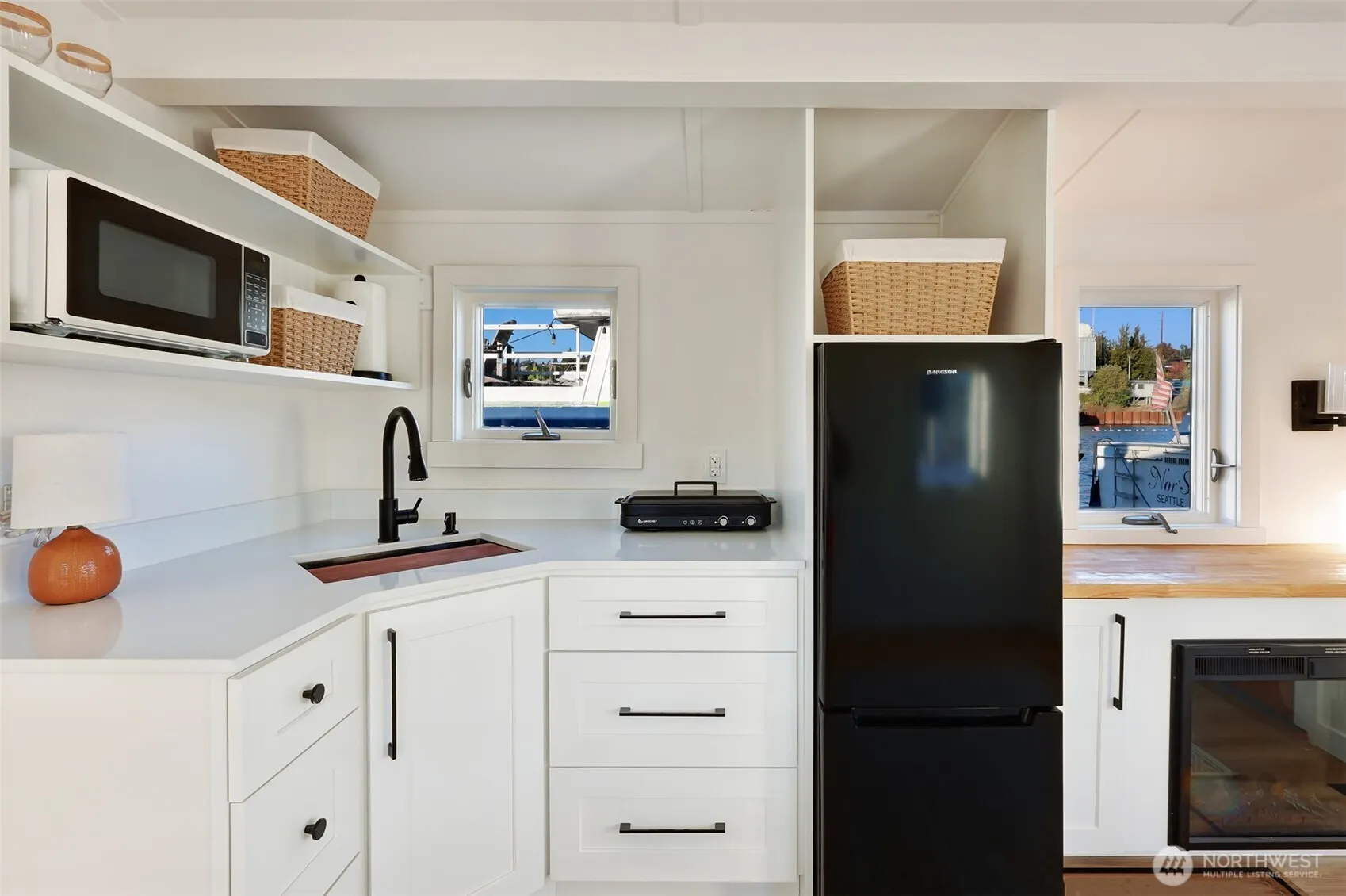 360 W Ewing Street #C26, Seattle, WA 98119