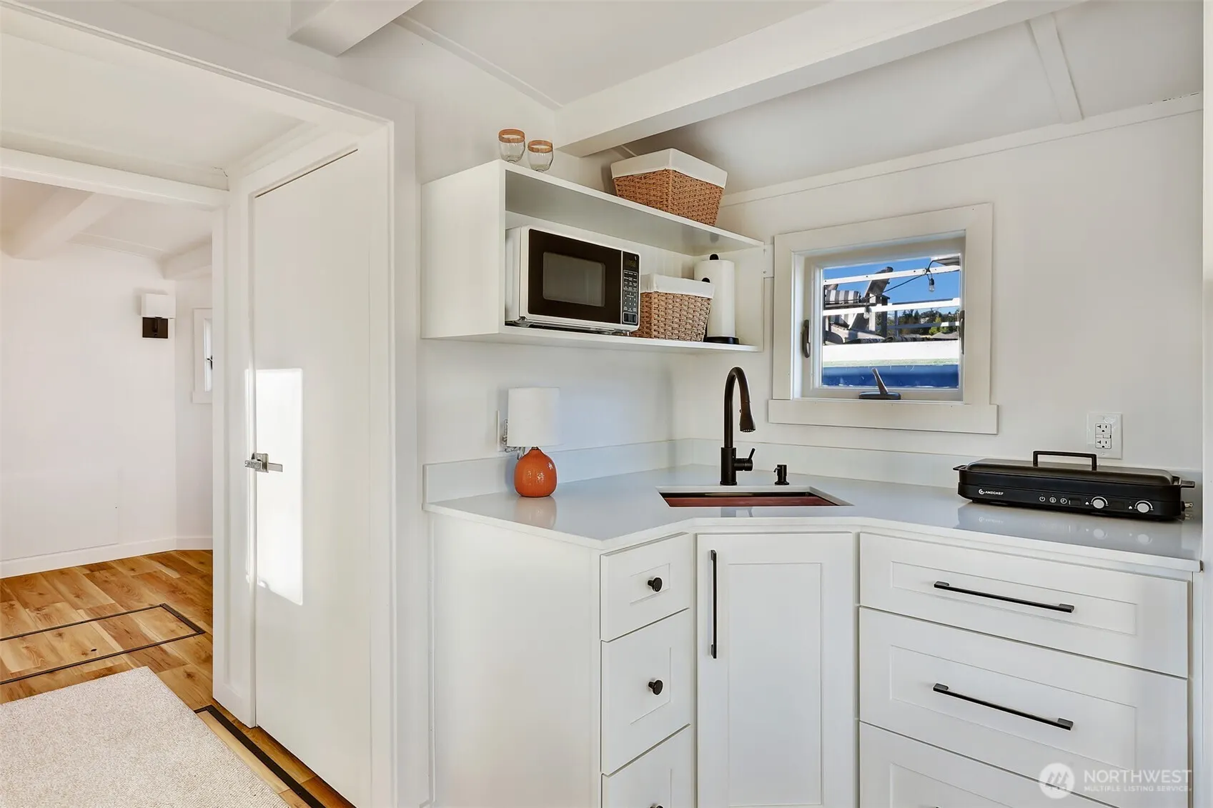 360 W Ewing Street #C26, Seattle, WA 98119