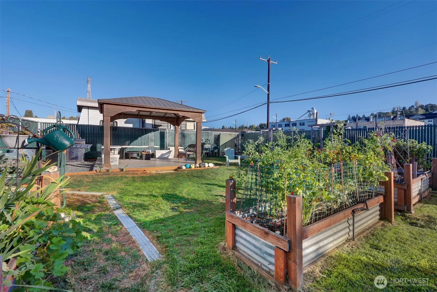 360 W Ewing Street #C26, Seattle, WA 98119