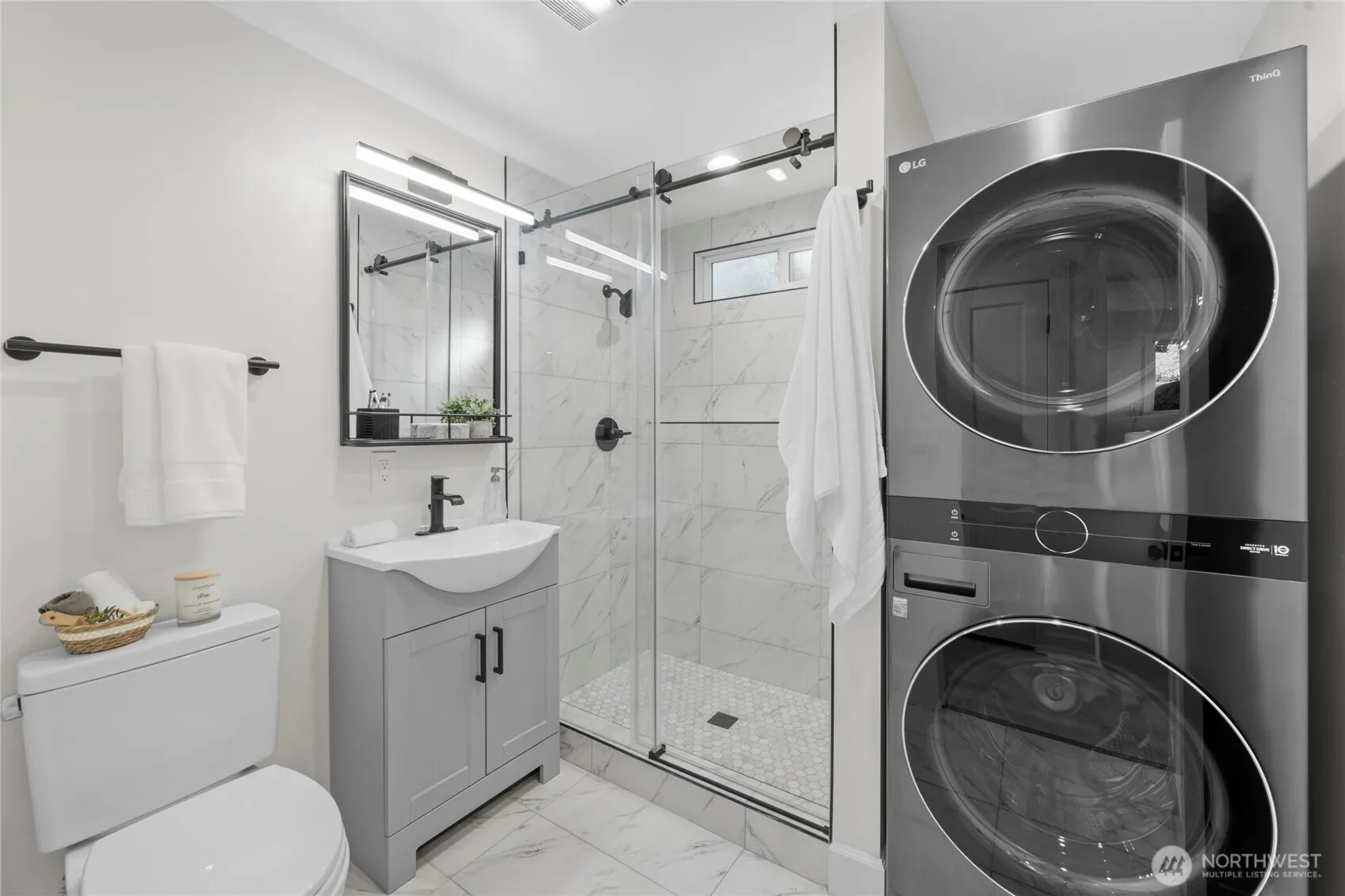 17134 NE 84th Street , Redmond, WA 98052-3972