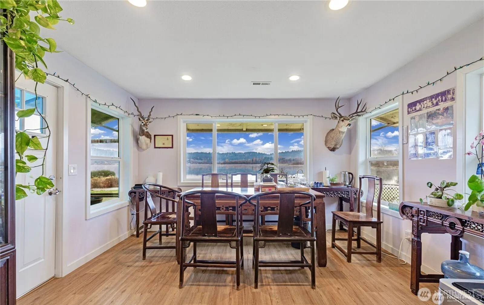 5104 NW Sammamish Road , Issaquah, WA 98027