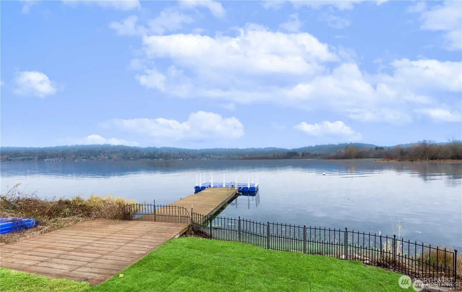 5104 NW Sammamish Road , Issaquah, WA 98027