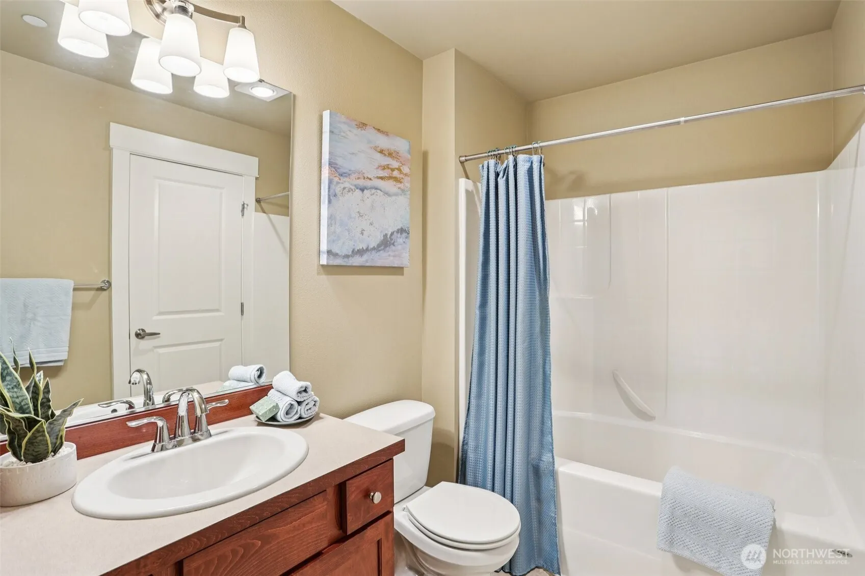 862 3rd Avenue NE, Issaquah, WA 98029