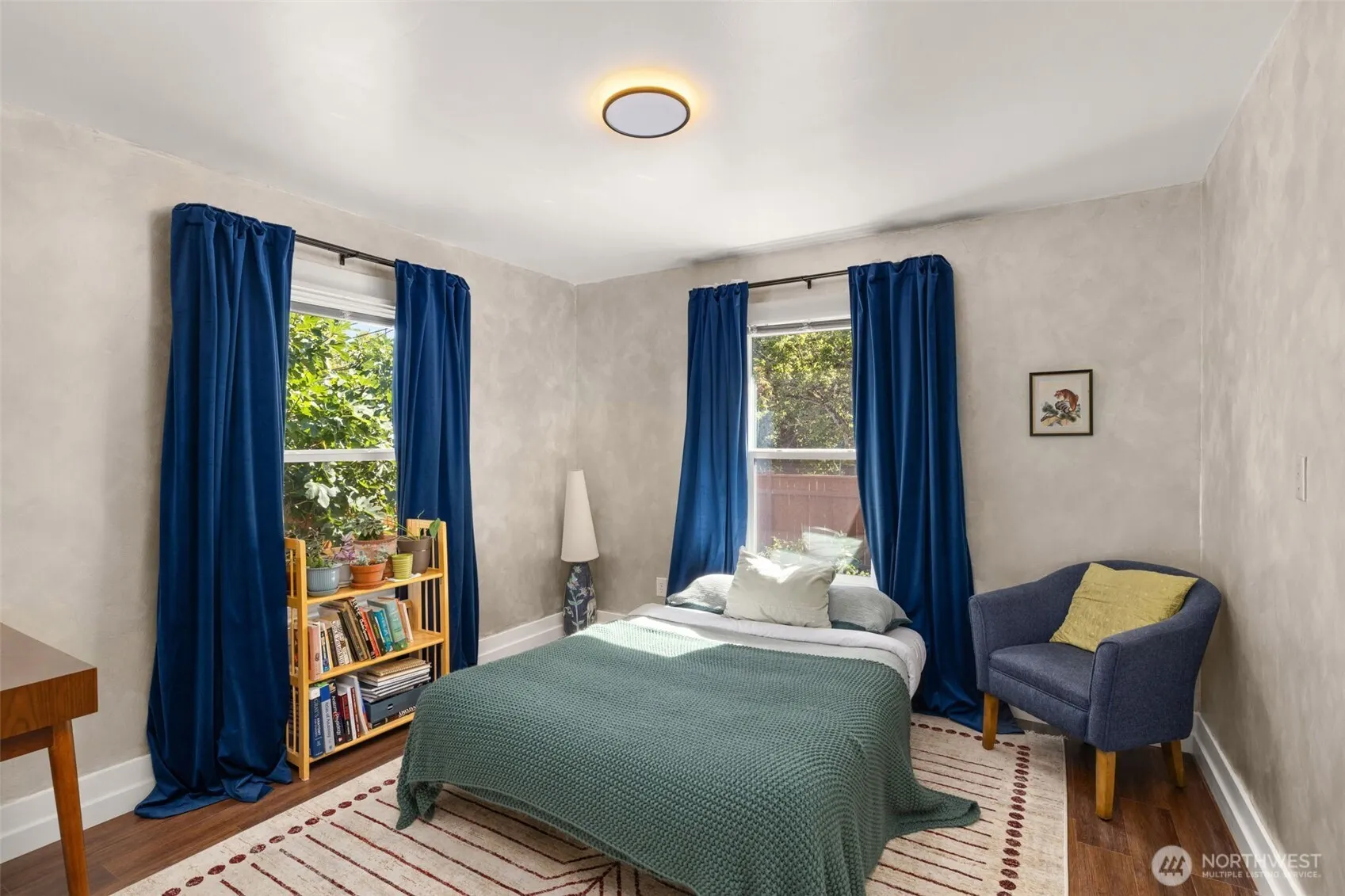 4208 S Genesee Street , Seattle, WA 98118
