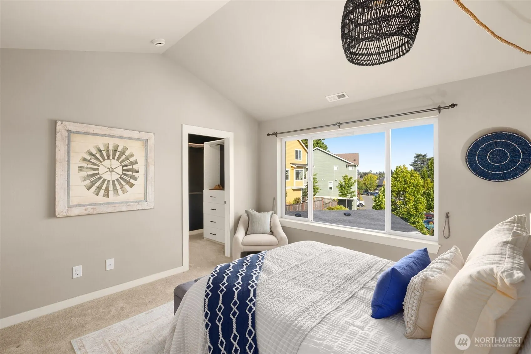 3012 SW Holly Street , Seattle, WA 98126