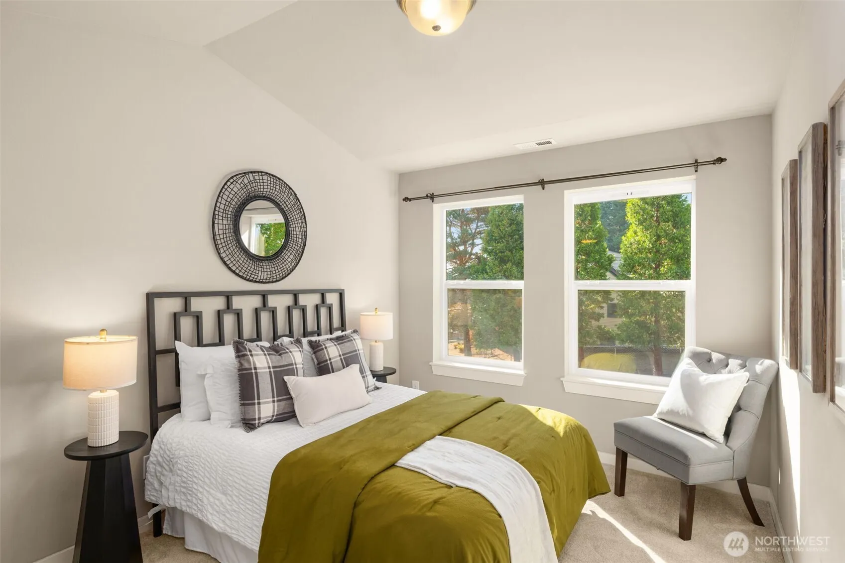 3012 SW Holly Street , Seattle, WA 98126