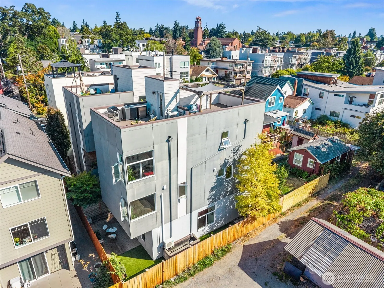 2245 NW 64th Street , Seattle, WA 98107