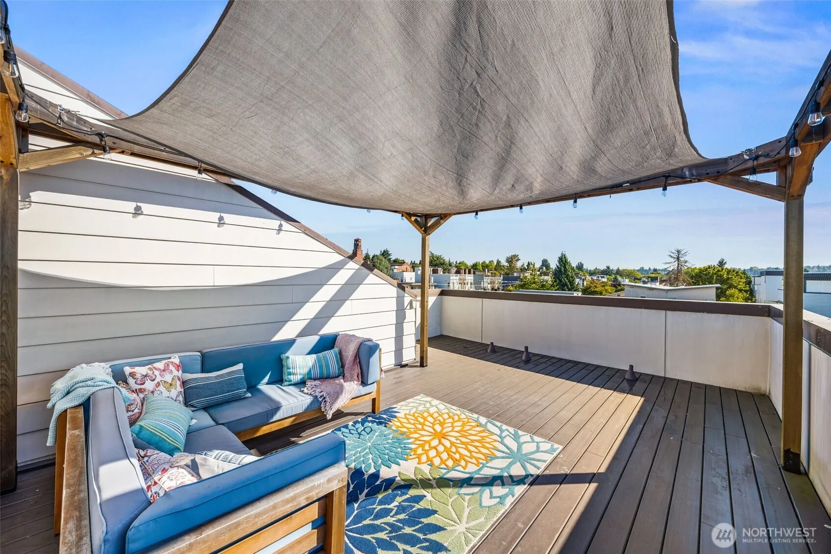 2245 NW 64th Street , Seattle, WA 98107