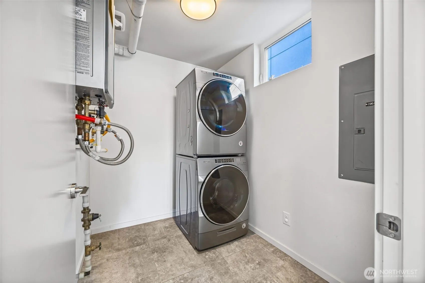2245 NW 64th Street , Seattle, WA 98107