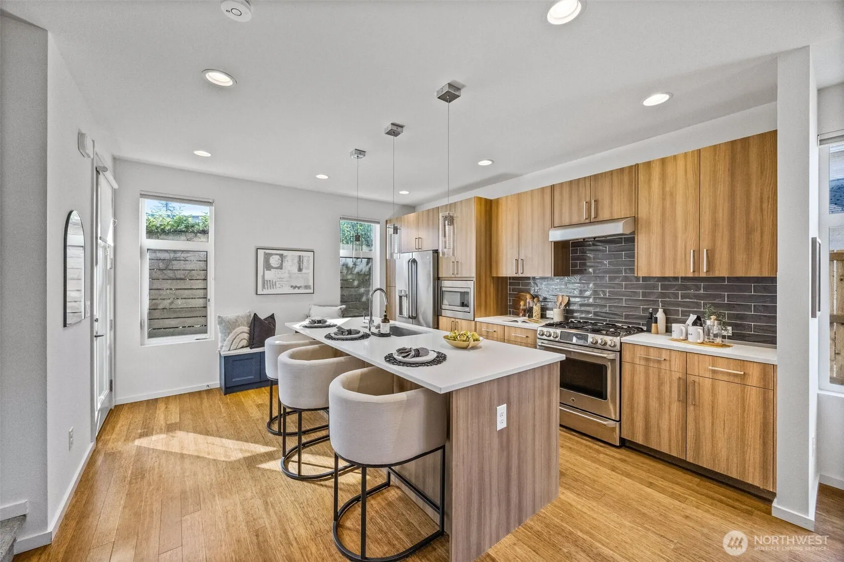 2245 NW 64th Street , Seattle, WA 98107