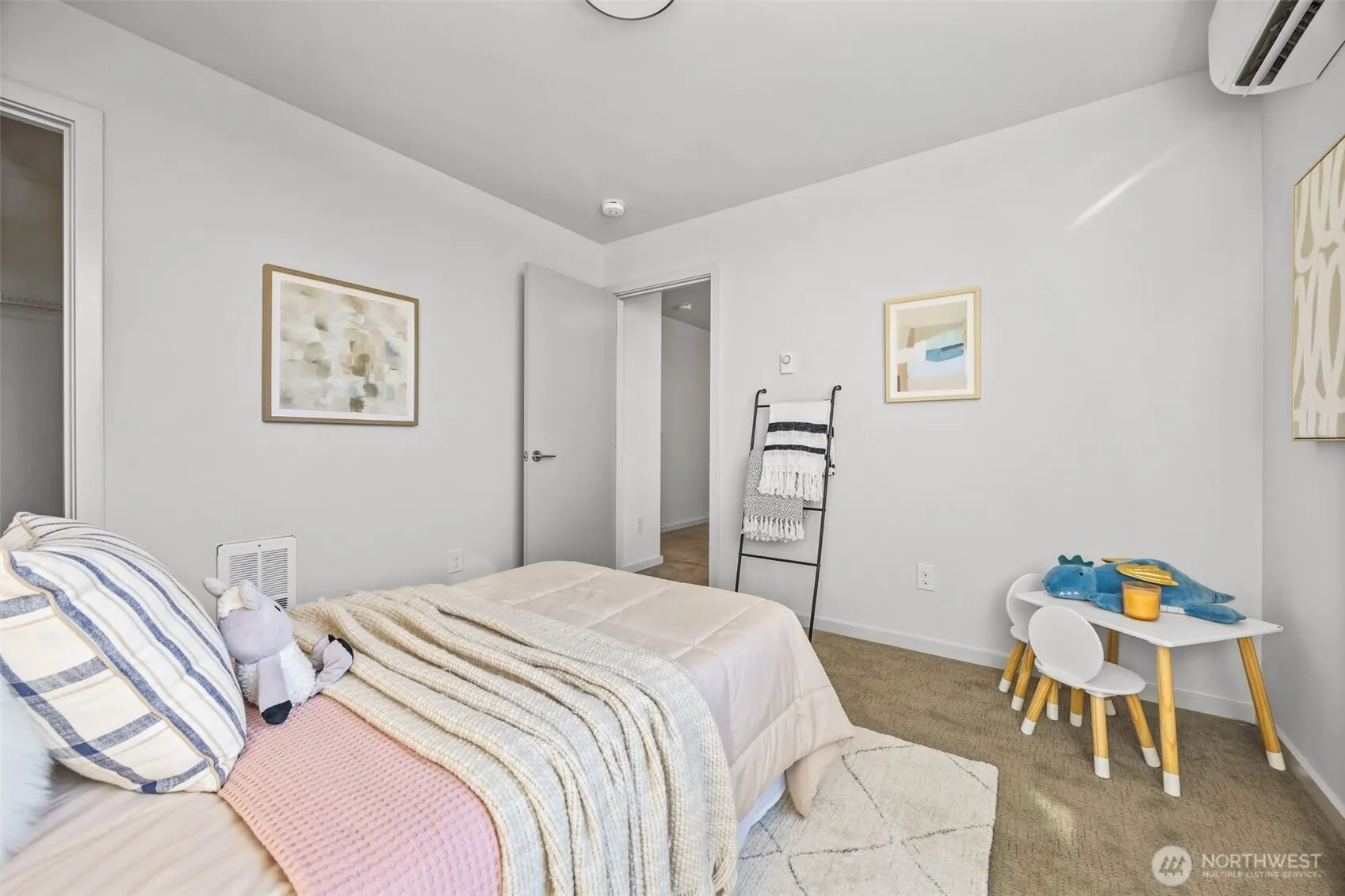 2245 NW 64th Street , Seattle, WA 98107