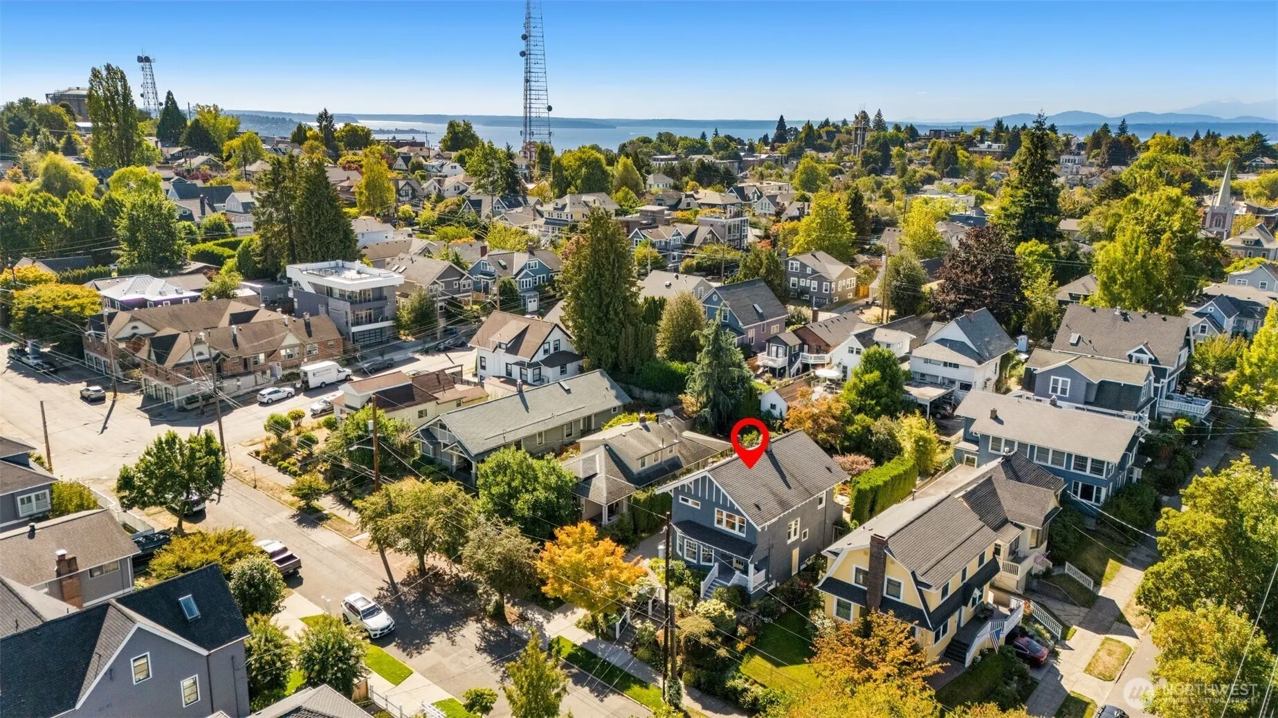 1819 2nd Avenue N, Seattle, WA 98109