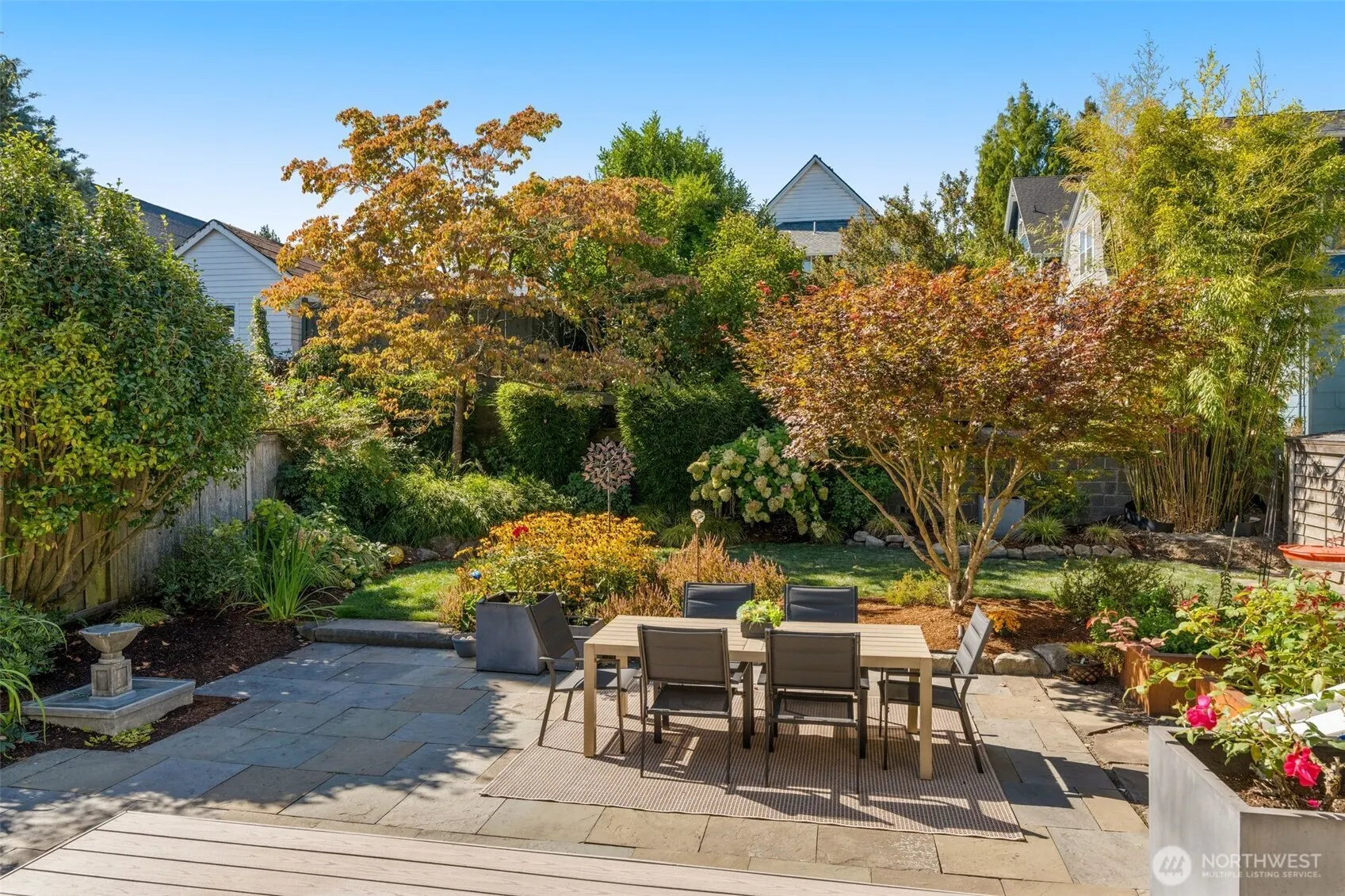 1819 2nd Avenue N, Seattle, WA 98109