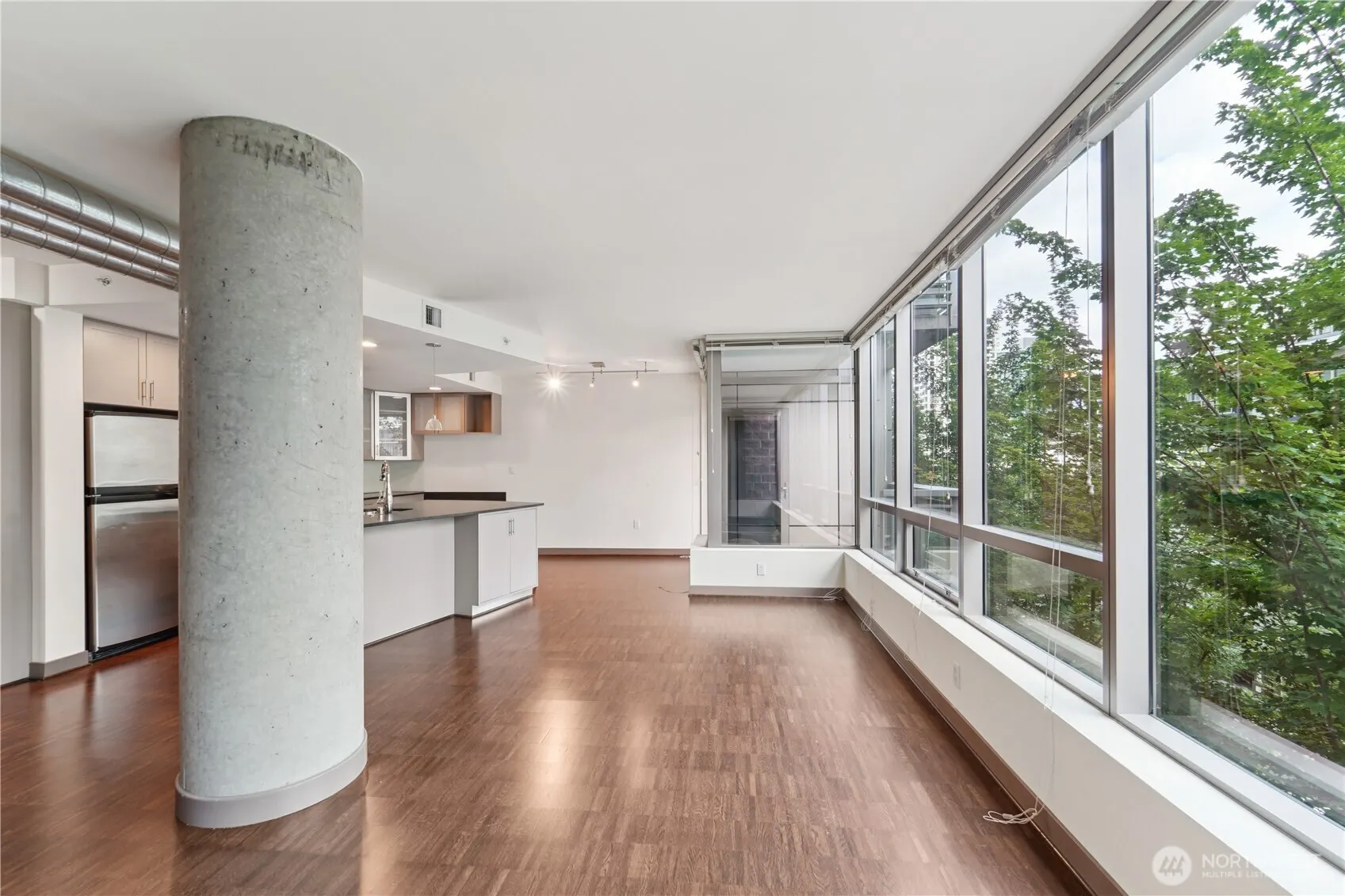2033 2nd Avenue #400, Seattle, WA 98121
