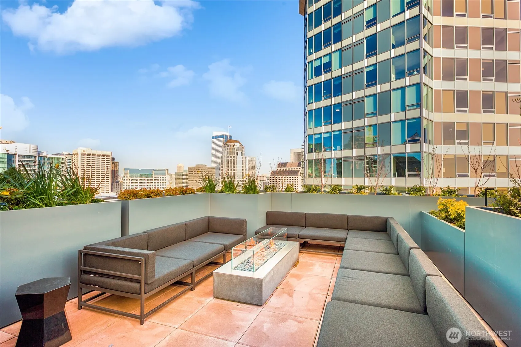 2033 2nd Avenue #400, Seattle, WA 98121