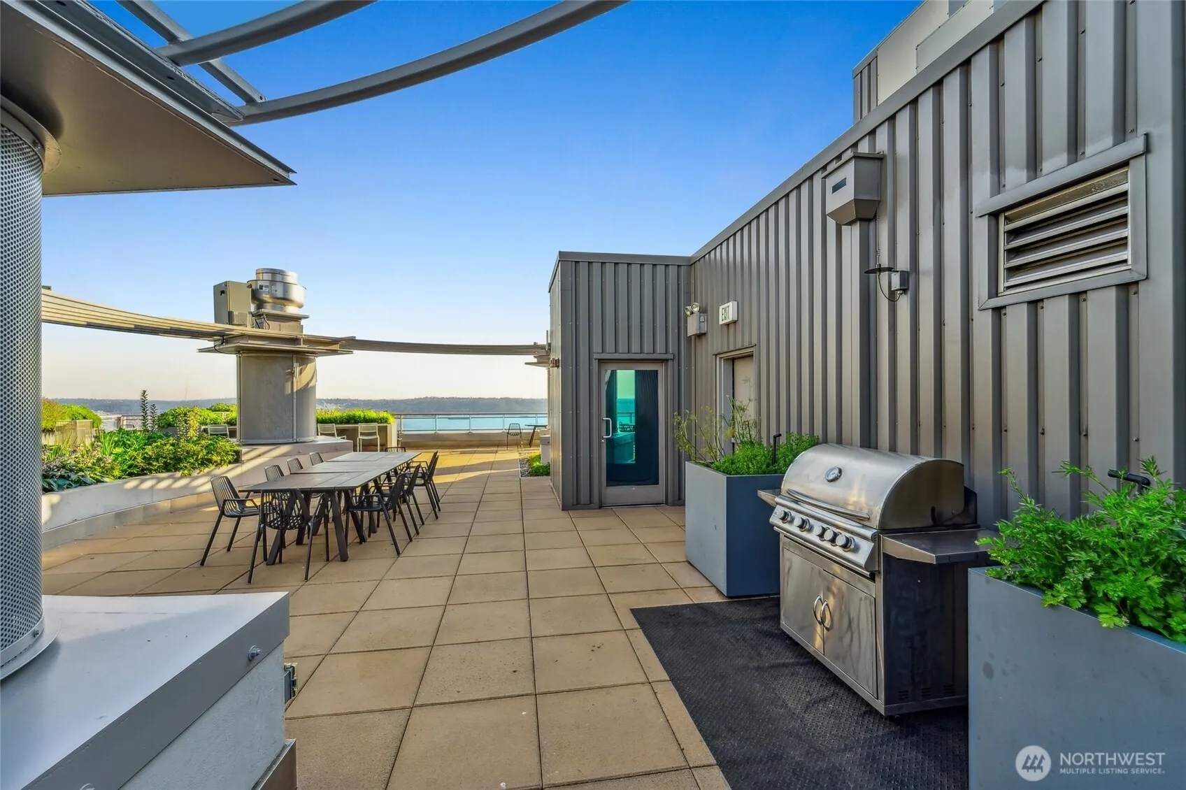 2033 2nd Avenue #400, Seattle, WA 98121