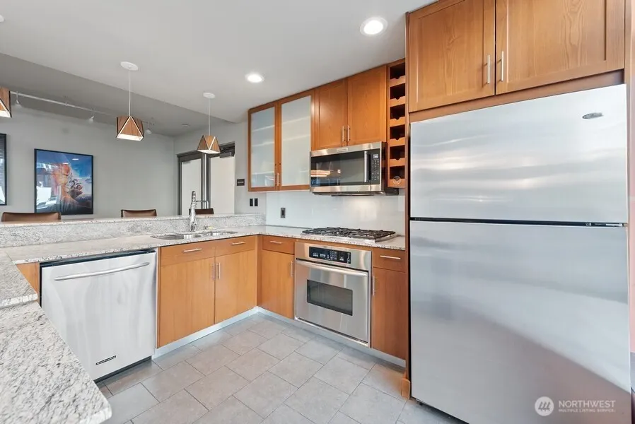 2033 2nd Avenue #400, Seattle, WA 98121