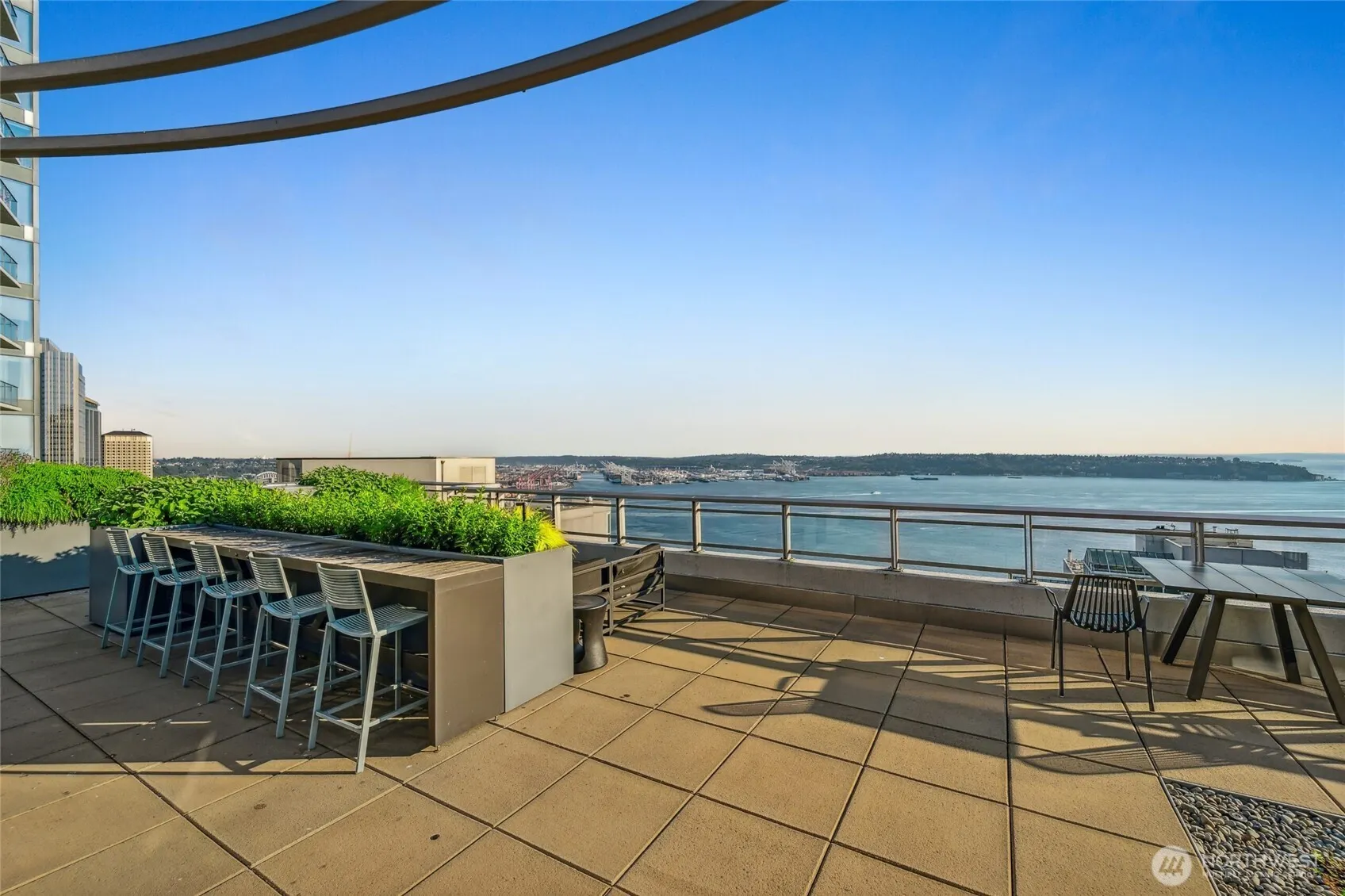 2033 2nd Avenue #400, Seattle, WA 98121