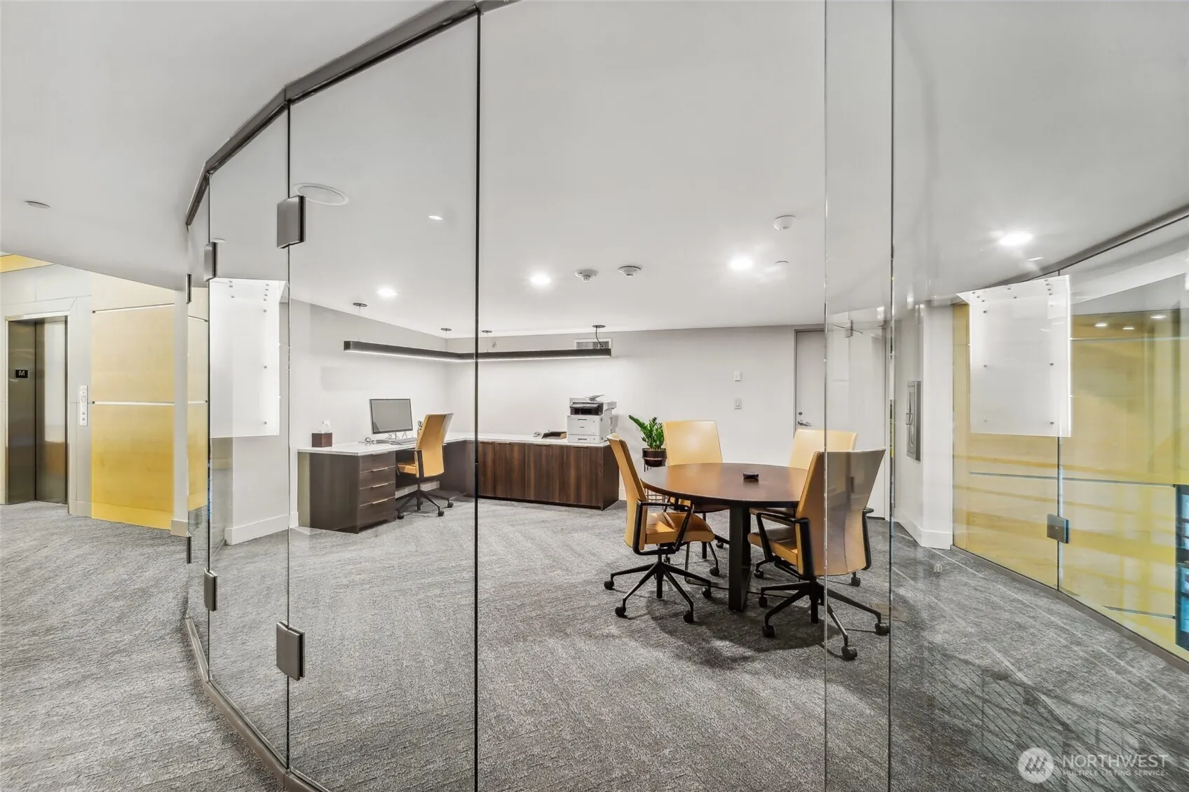 2033 2nd Avenue #400, Seattle, WA 98121