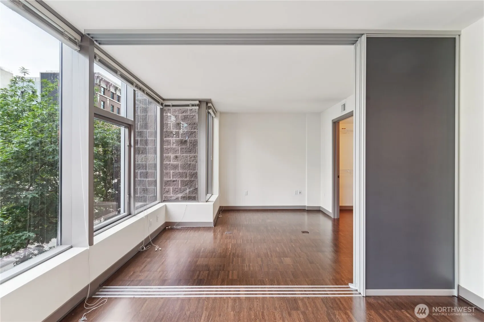 2033 2nd Avenue #400, Seattle, WA 98121