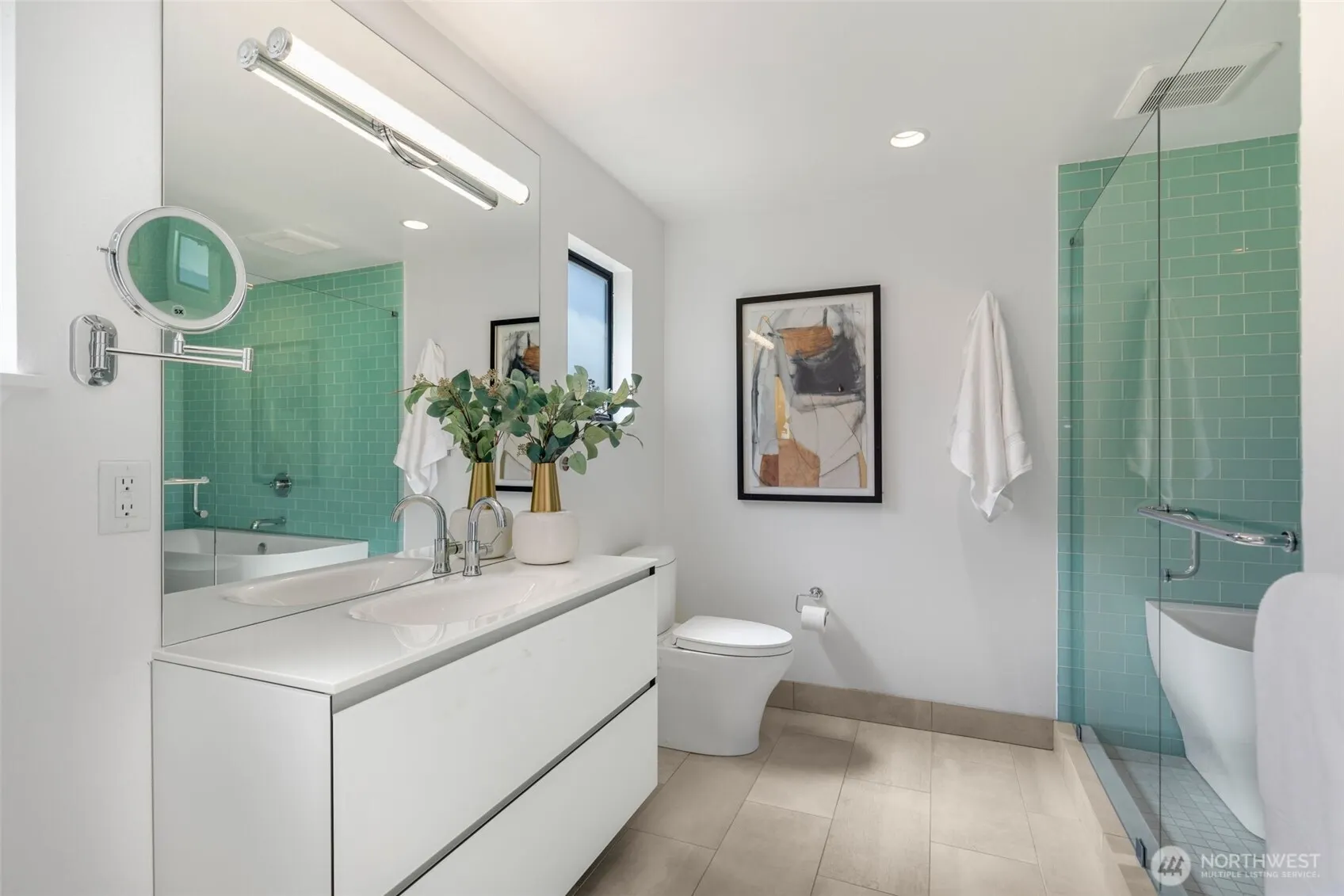 6667 NE Windermere Road , Seattle, WA 98115