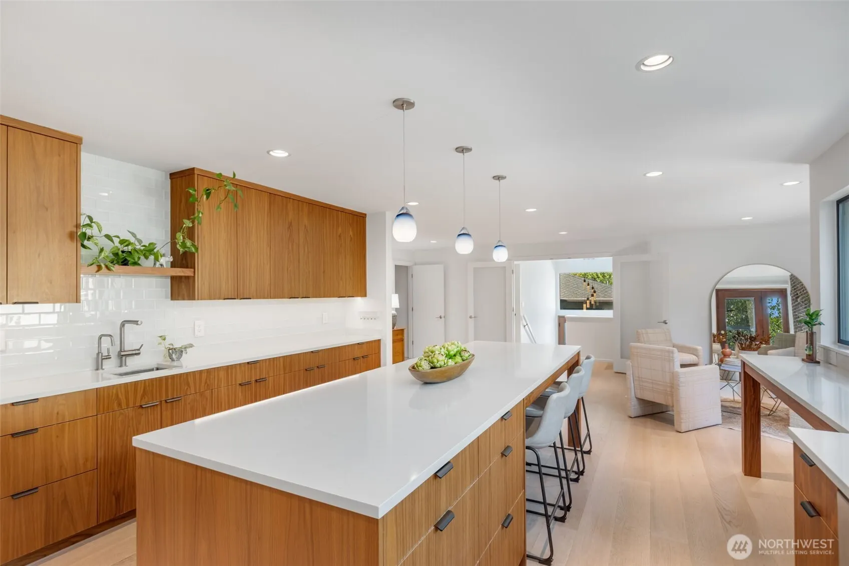 6667 NE Windermere Road , Seattle, WA 98115